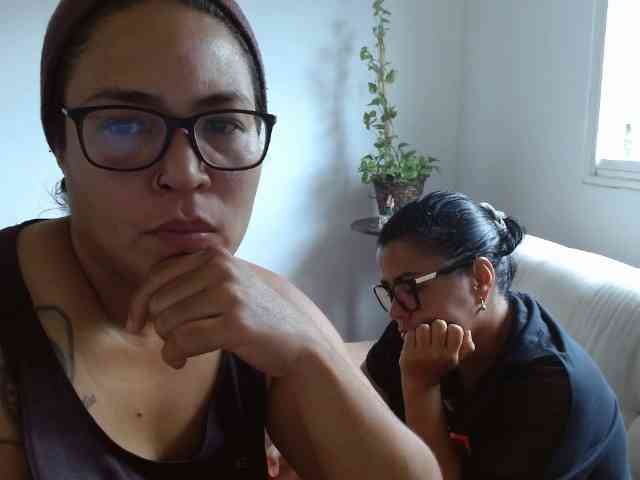 MeganyEnmabloomx webcam