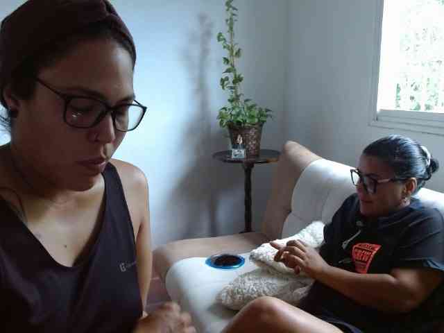 MeganyEnmabloomx webcam