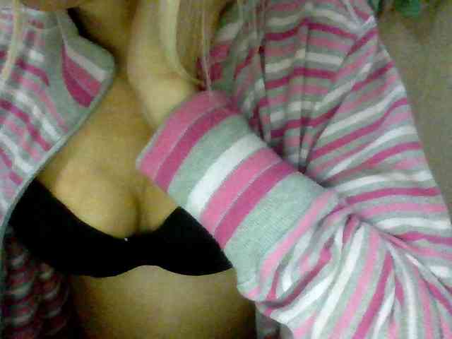kelly90 webcam