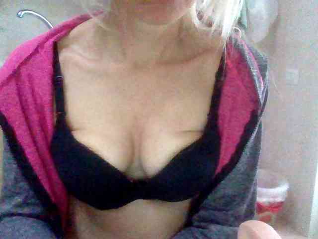 kelly90 webcam