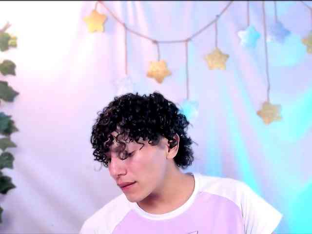 im-alejo Sex Cam Show