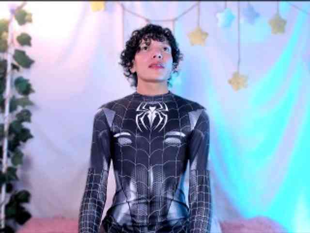 im-alejo Sex Cam Show