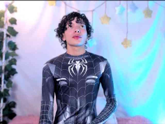 im-alejo Sex Cam Show