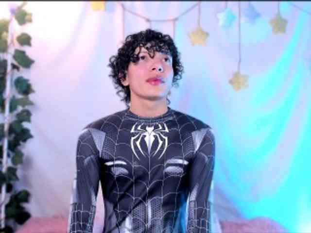 im-alejo Sex Cam Show