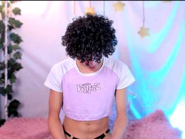 im-alejo Live Webcam on BongaCams