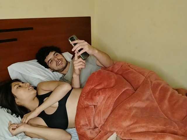 Hot-Contrasts live cam on BongaCams