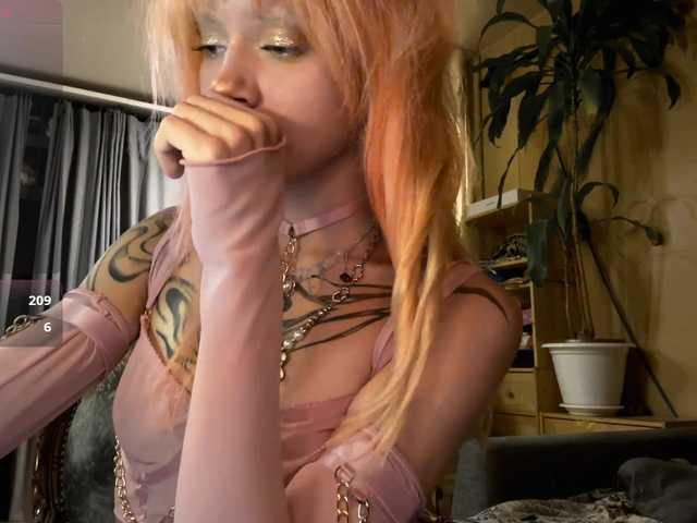 MaryHankinson live cam on BongaCams