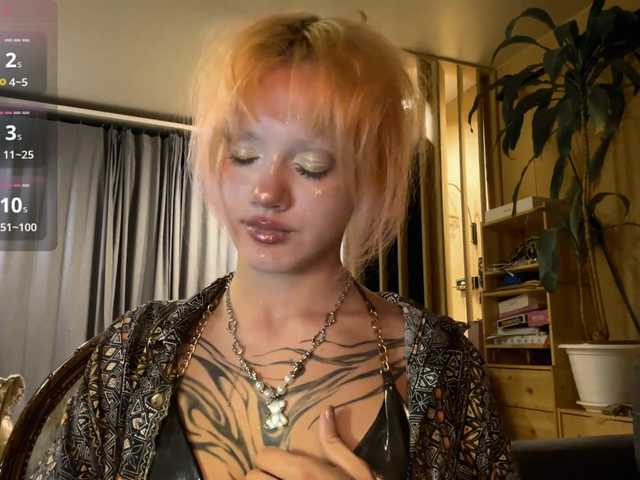 MaryHankinson live cam on BongaCams