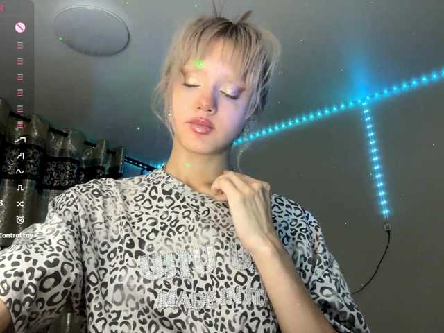 MaryHankinson live cam on BongaCams