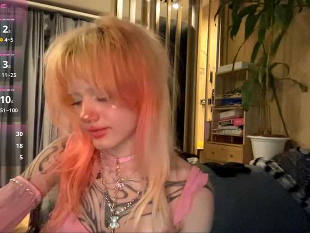 MaryHankinson live cam on BongaCams