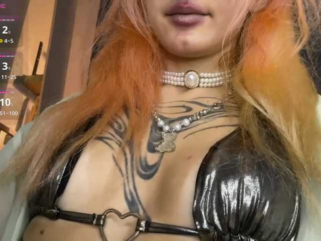 MaryHankinson live cam on BongaCams
