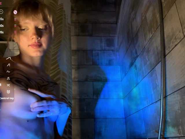 MaryHankinson live cam on BongaCams