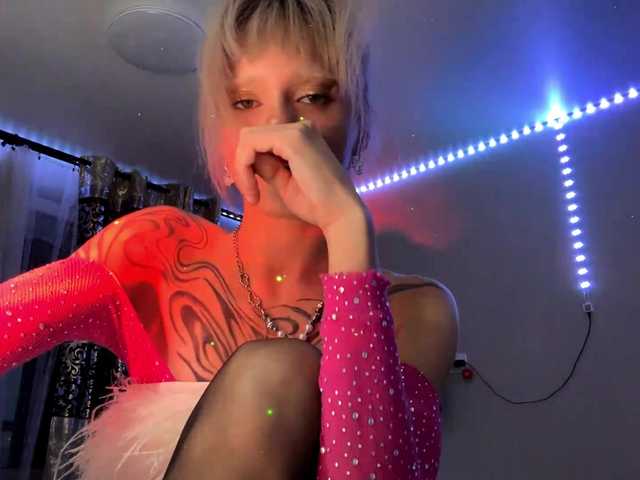 MaryHankinson live cam on BongaCams