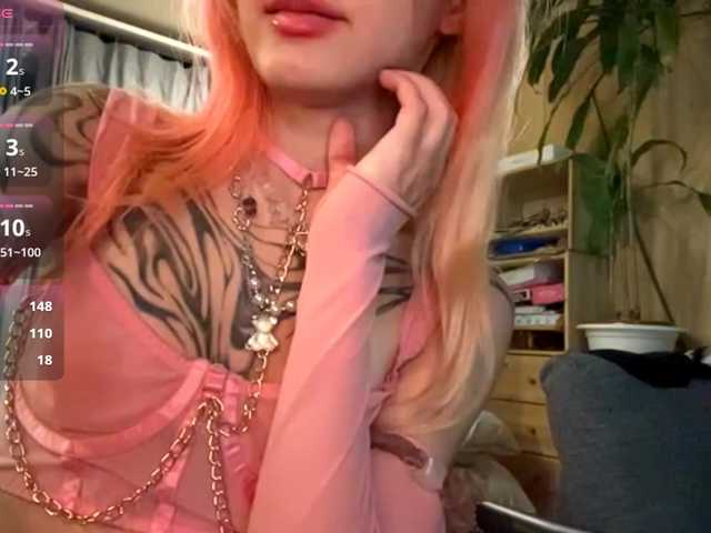 MaryHankinson live cam on BongaCams