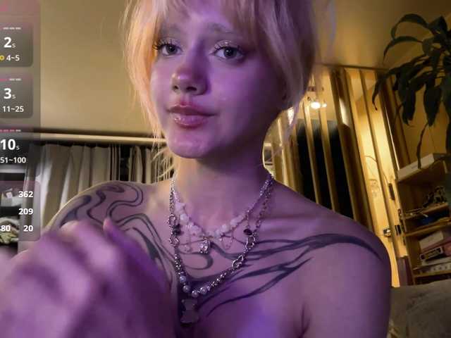 MaryHankinson live cam on BongaCams