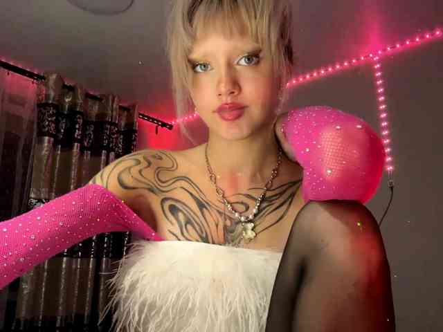 MaryHankinson webcam