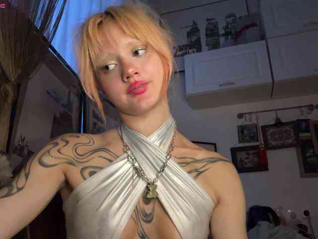 MaryHankinson webcam