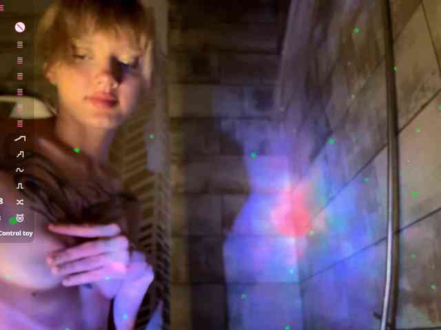 MaryHankinson webcam
