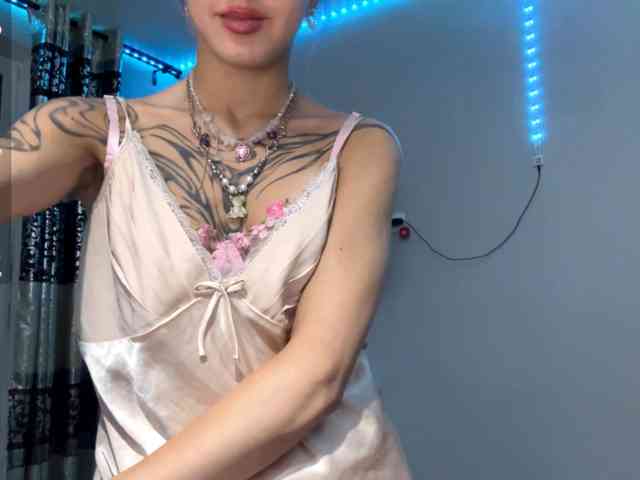 MaryHankinson webcam