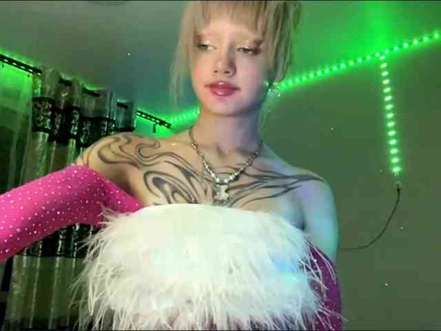 MaryHankinson webcam