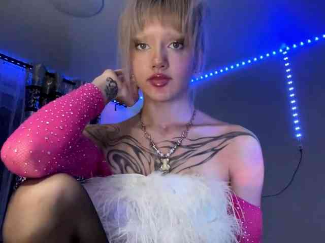 MaryHankinson webcam