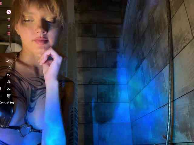MaryHankinson webcam