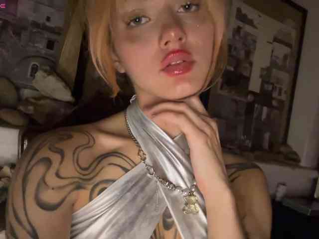 MaryHankinson webcam