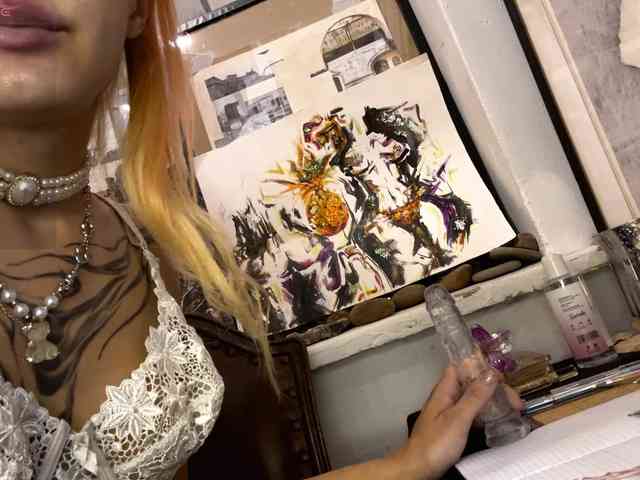 MaryHankinson webcam