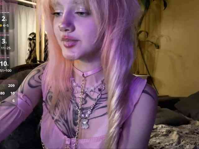 MaryHankinson webcam