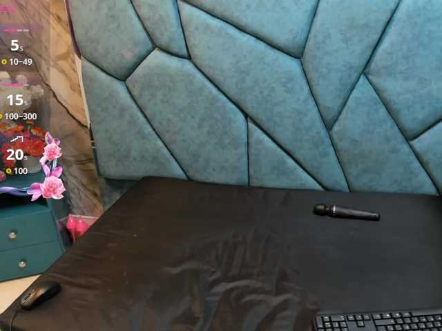 RachelSwetty2 live cam on BongaCams