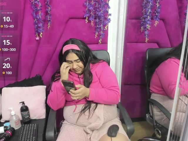 RachelSwetty2 live cam on BongaCams