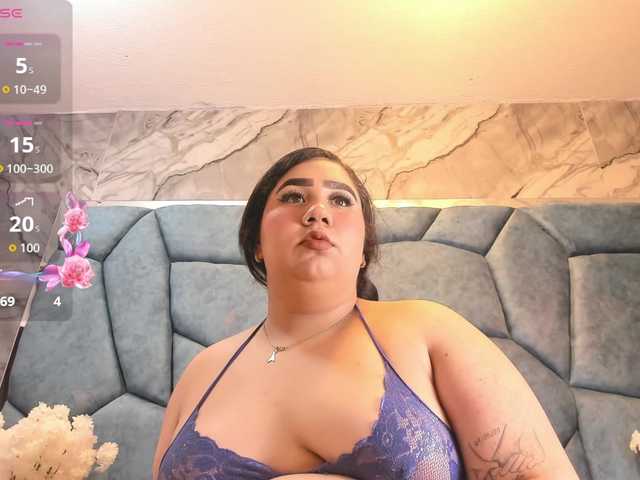 RachelSwetty2 live cam on BongaCams