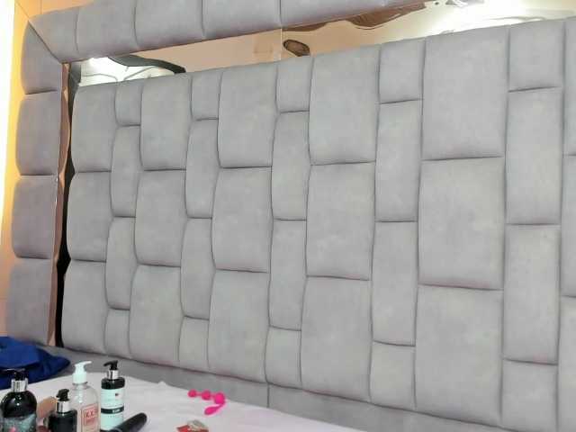 RachelSwetty2 live cam on BongaCams