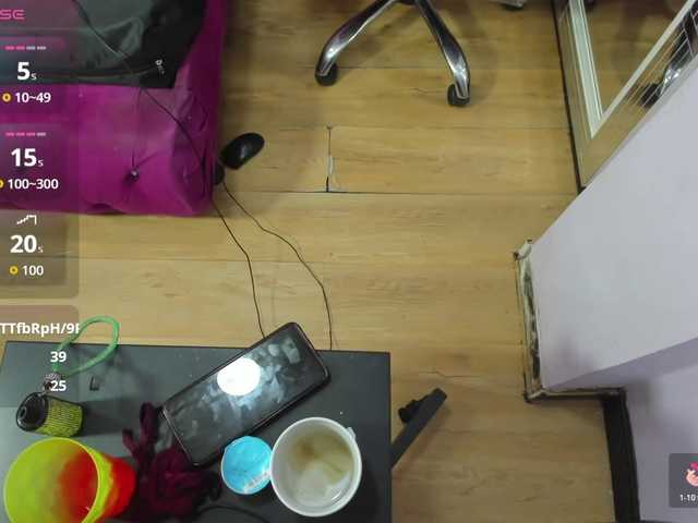 RachelSwetty2 live cam on BongaCams