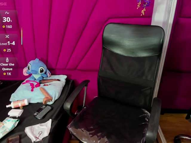 RachelSwetty2 live webcam show