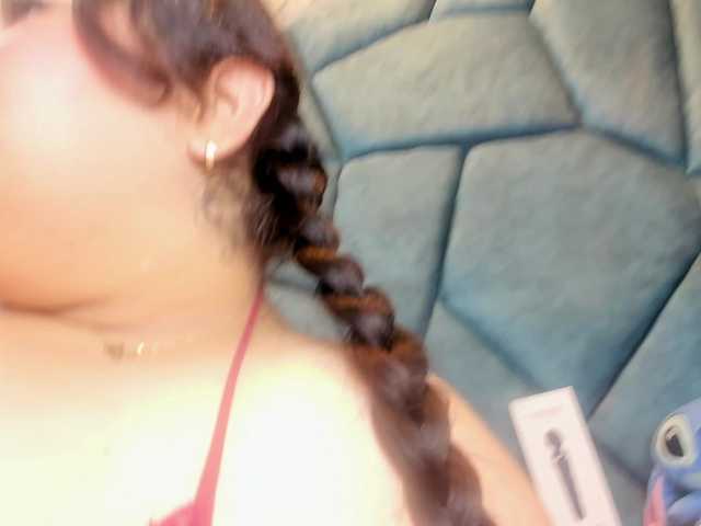 RachelSwetty2 live cam on BongaCams