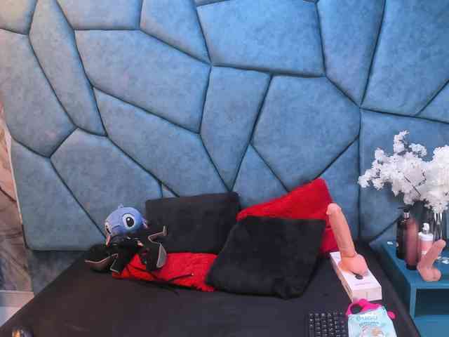 RachelSwetty2 webcam
