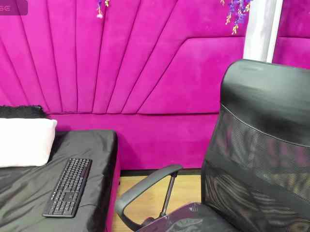RachelSwetty2 webcam