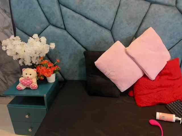RachelSwetty2 webcam