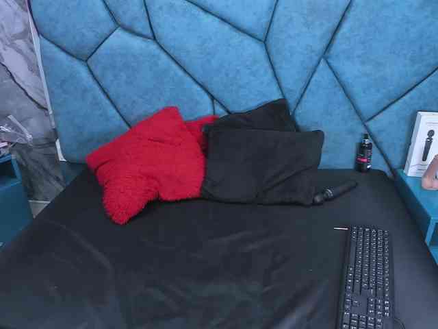 RachelSwetty2 webcam