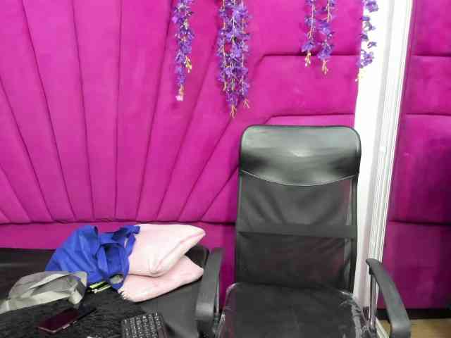 RachelSwetty2 webcam
