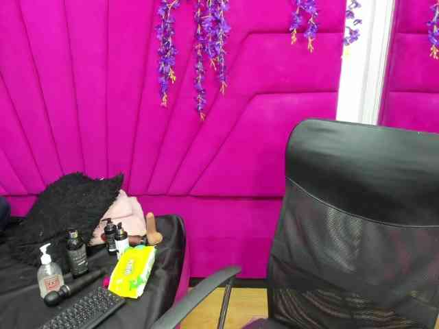RachelSwetty2 webcam