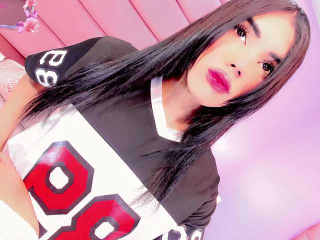 CALLMEATENEA — live trans cam