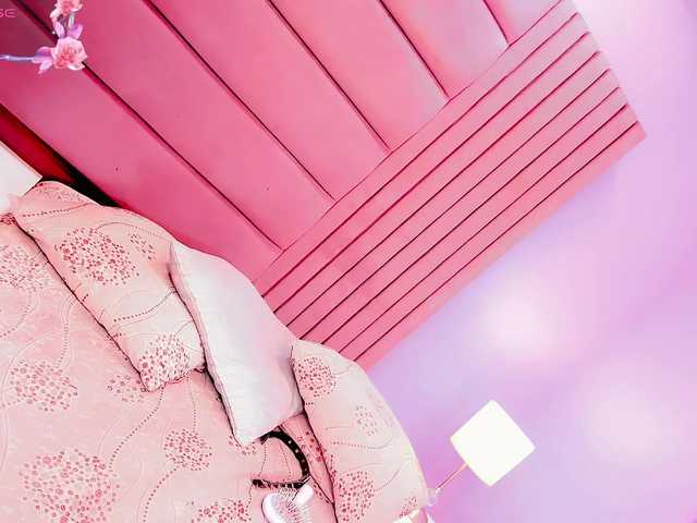 CALLMEATENEA — live trans cam