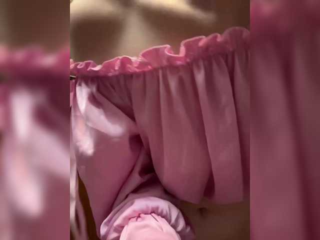 Iriska-Barbariska live cam on BongaCams