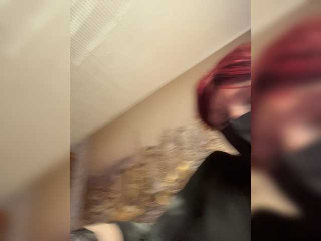 Iriska-Barbariska live cam on BongaCams