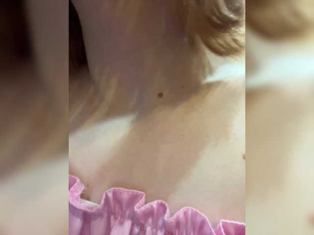 Iriska-Barbariska live cam on BongaCams