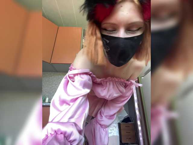 Iriska-Barbariska live cam on BongaCams