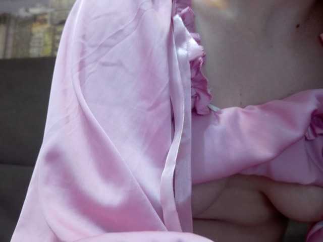 Iriska-Barbariska live cam on BongaCams