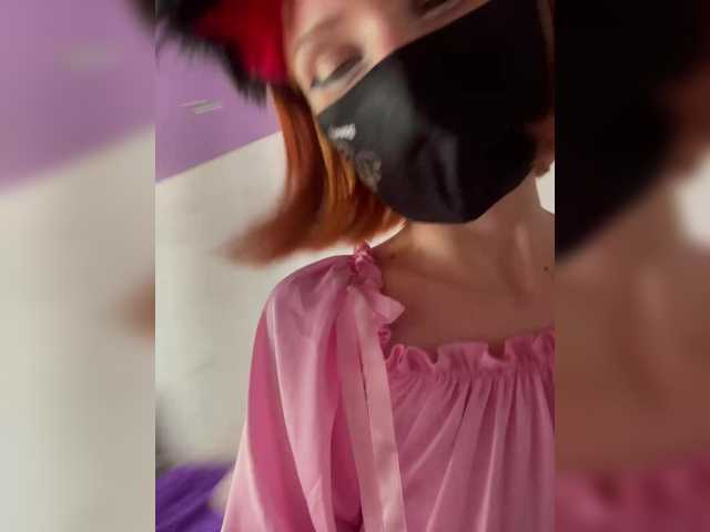 Iriska-Barbariska live cam on BongaCams